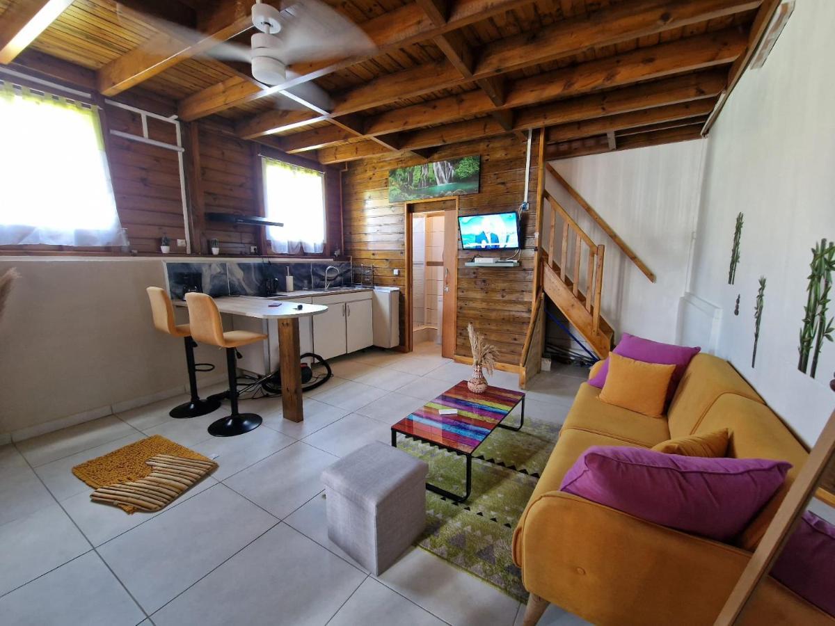 Le Cosy Bungalow de Lili / 5min de l'aéroport Les Abymes Extérieur photo